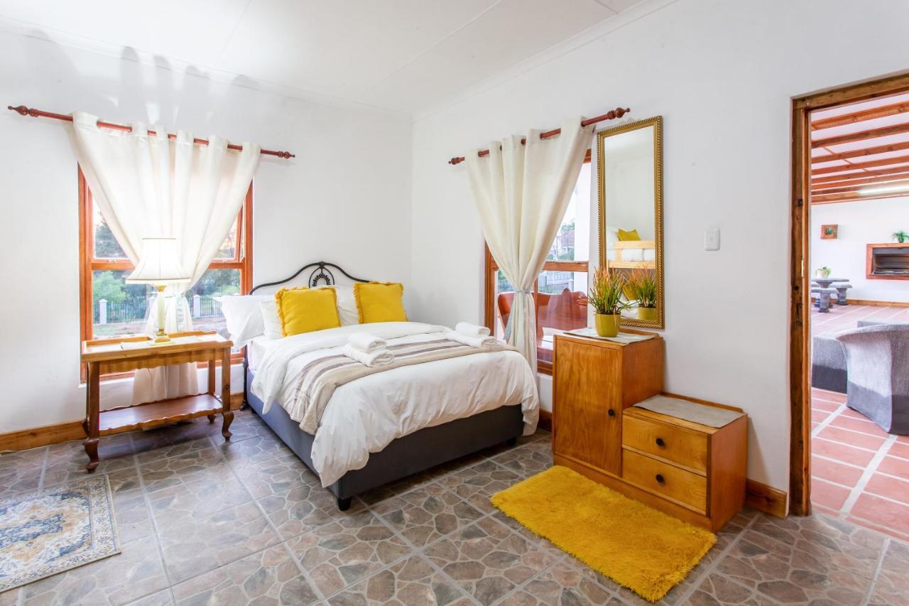 Willa Ravenscliff White House Oudtshoorn Zewnętrze zdjęcie